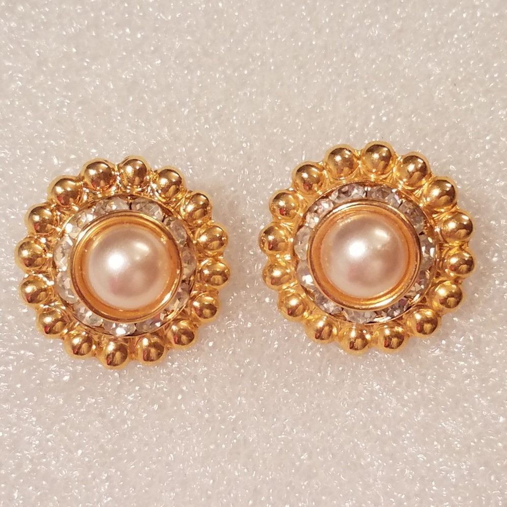 Tidings of Love Pearl / Swarovski Crystal Earrings